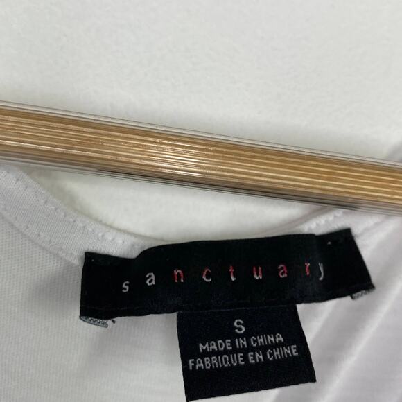 Sanctuary White Short Sleeve V-Neck Twist Front T-Shirt Women's Size Small NWOT - Picture 5 of 7